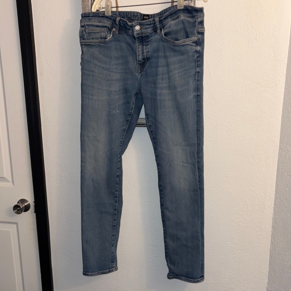 Hugo Boss Classic Blue Jeans - Picture 1 of 9